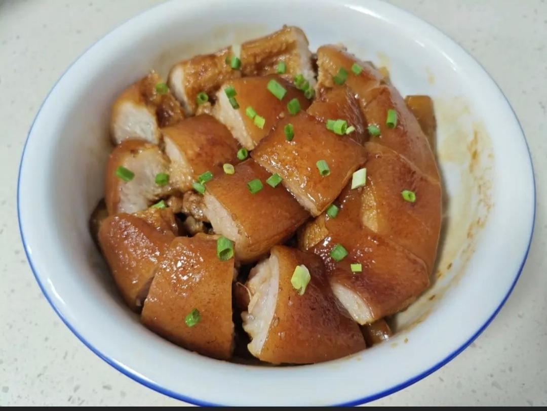 [家常菜]肥而不腻，瘦而不柴的卤蹄膀/红烧蹄膀