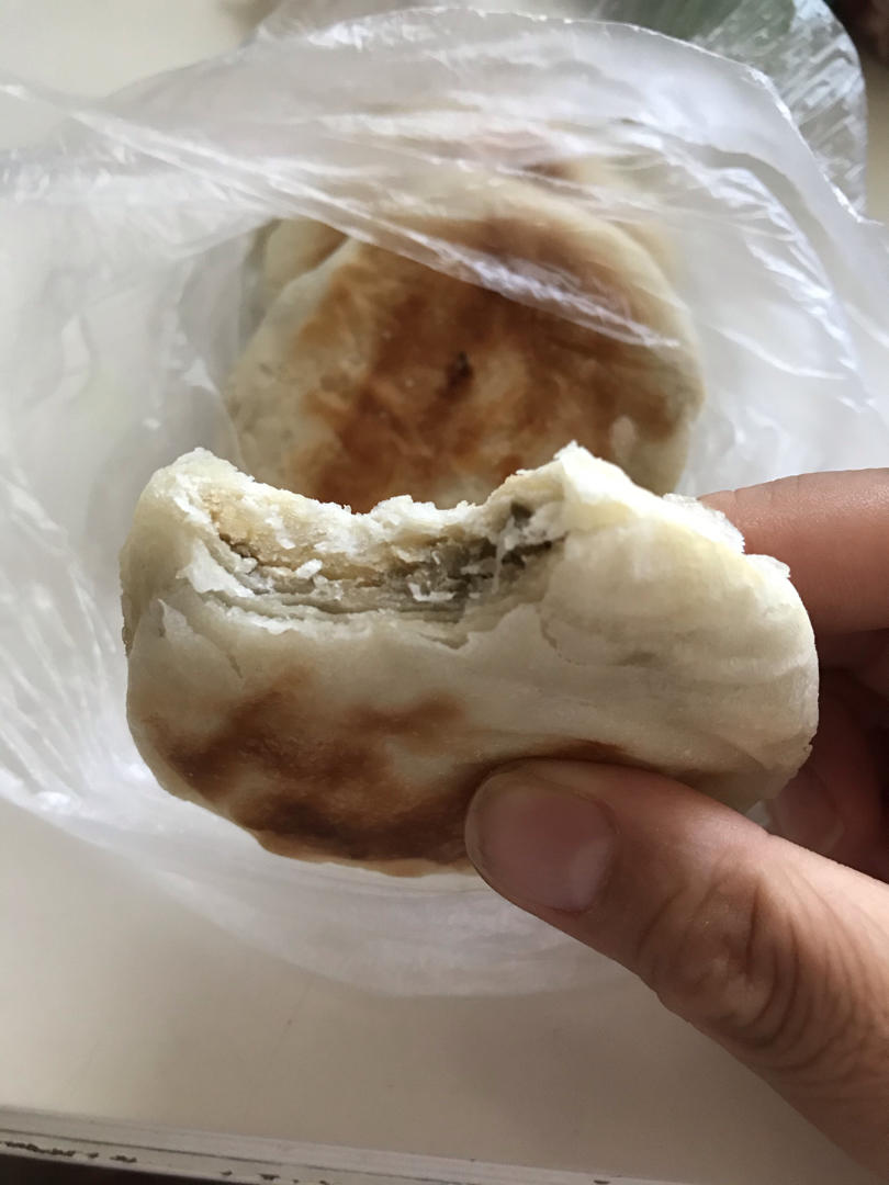 普通面粉植物油也能做出的酥掉渣绿豆饼（健康版）