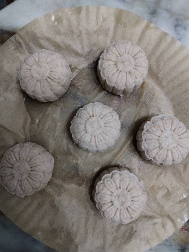 生酮免烤‼️流心奶黄冰皮麻薯月饼‼️附低卡馅