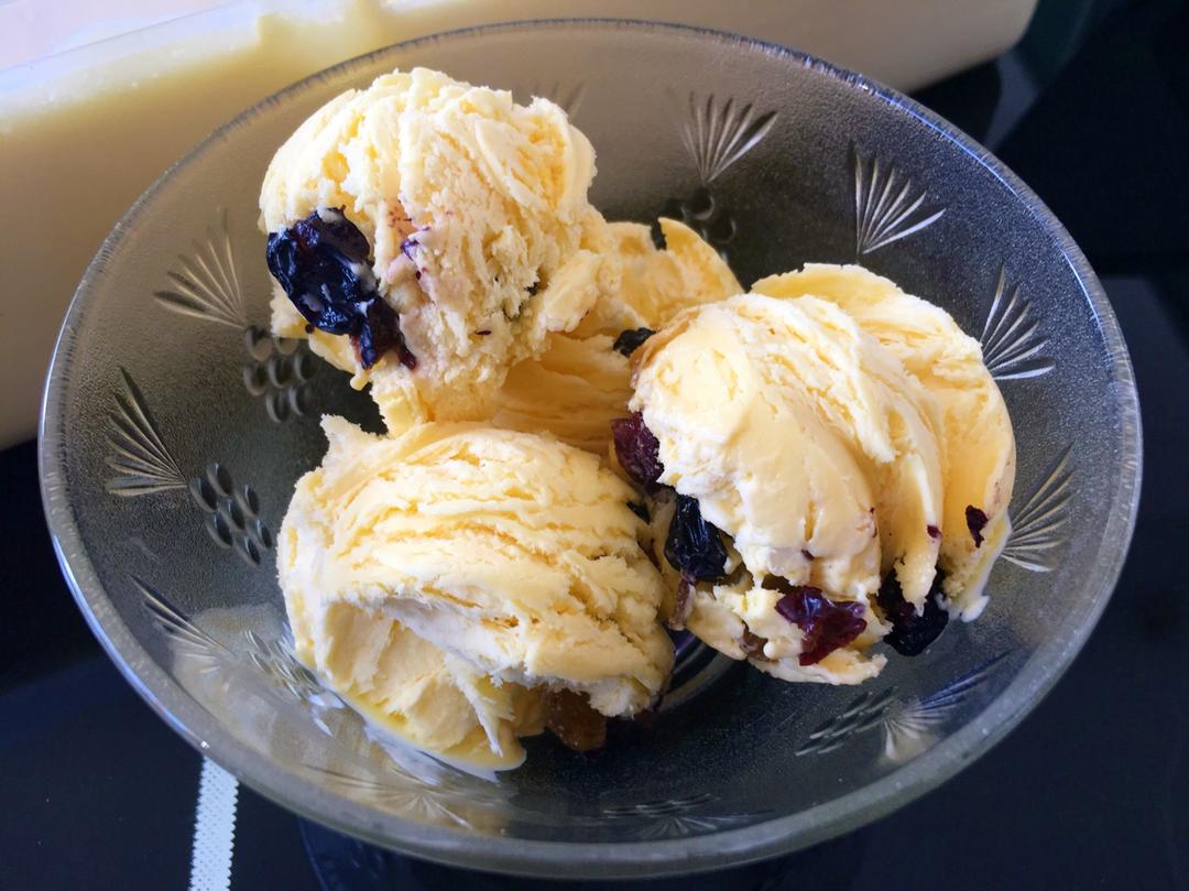 朗姆黑加仑冰淇淋 Rum Raisin Ice cream