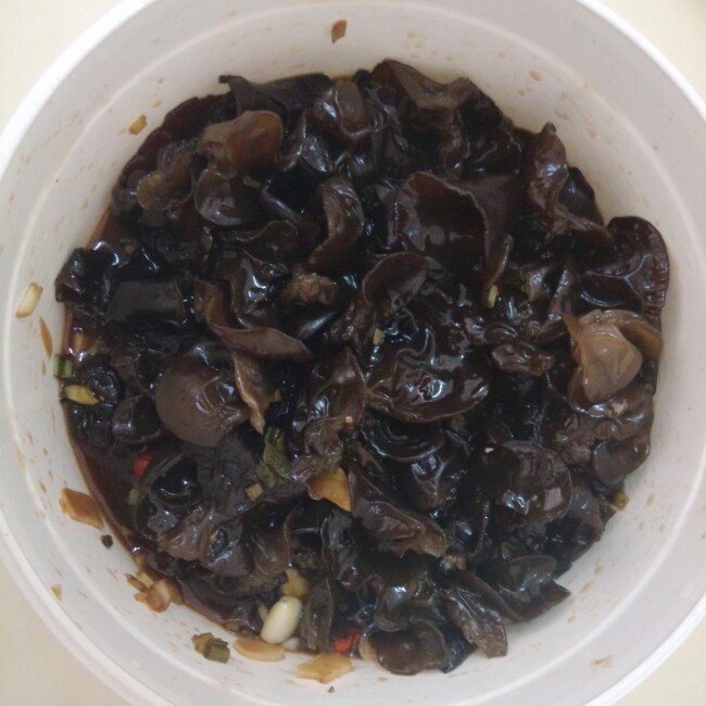 凉拌黑木耳
