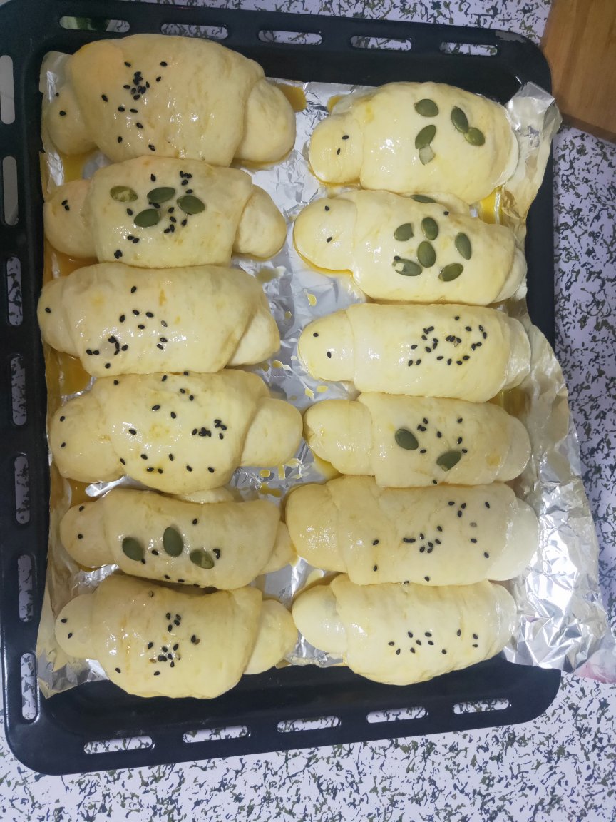 超级柔软的咸口小餐包—日式盐面包
