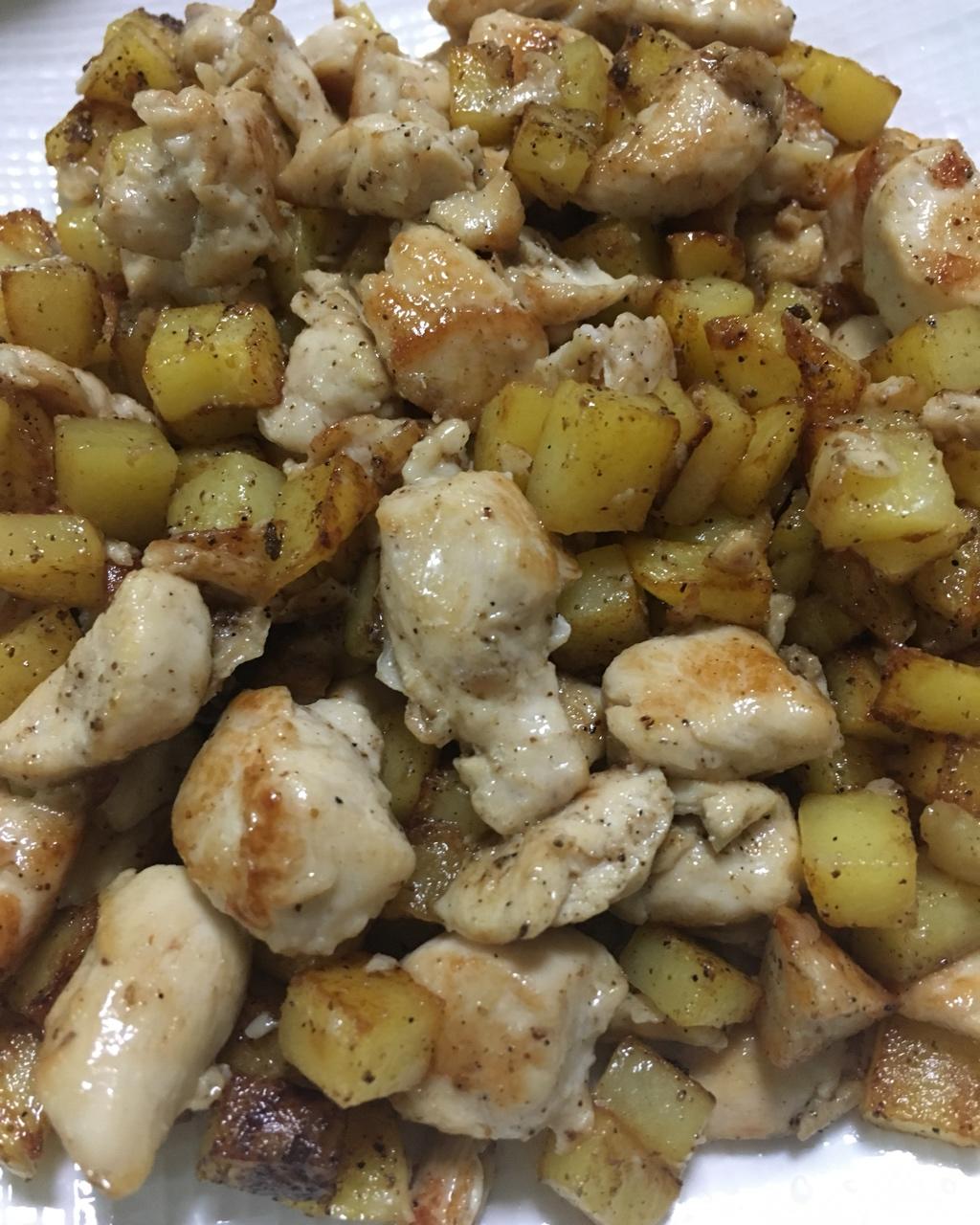 一道怎么做都好吃的干煎土豆鸡丁（红烧，咖喱，椒盐，孜然）