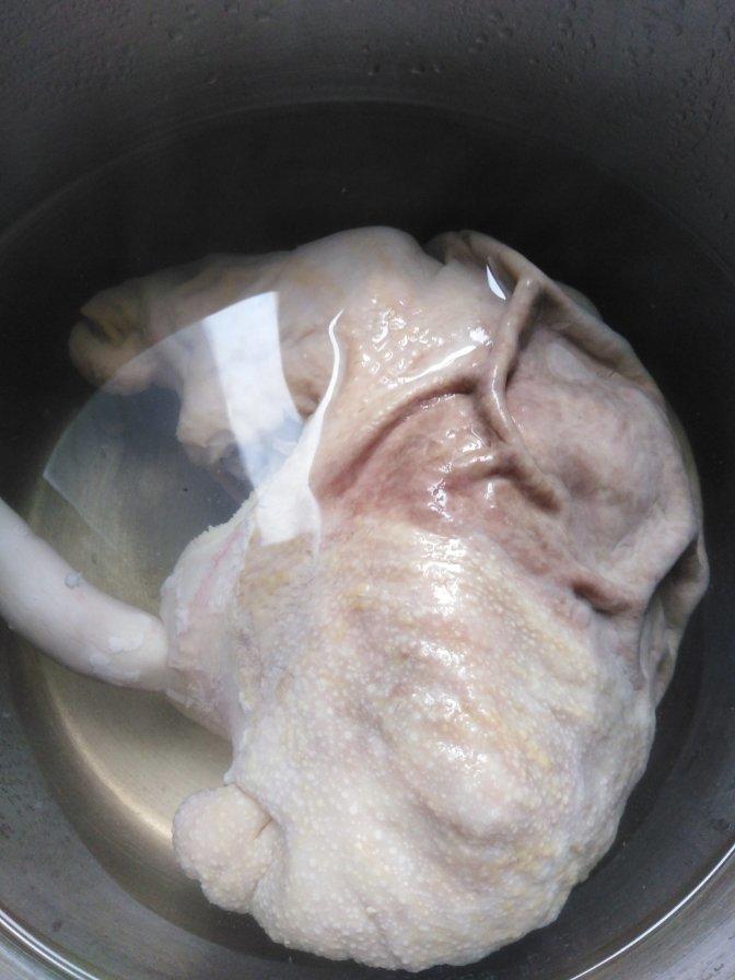 【家常中式】胡椒猪肚鸡汤