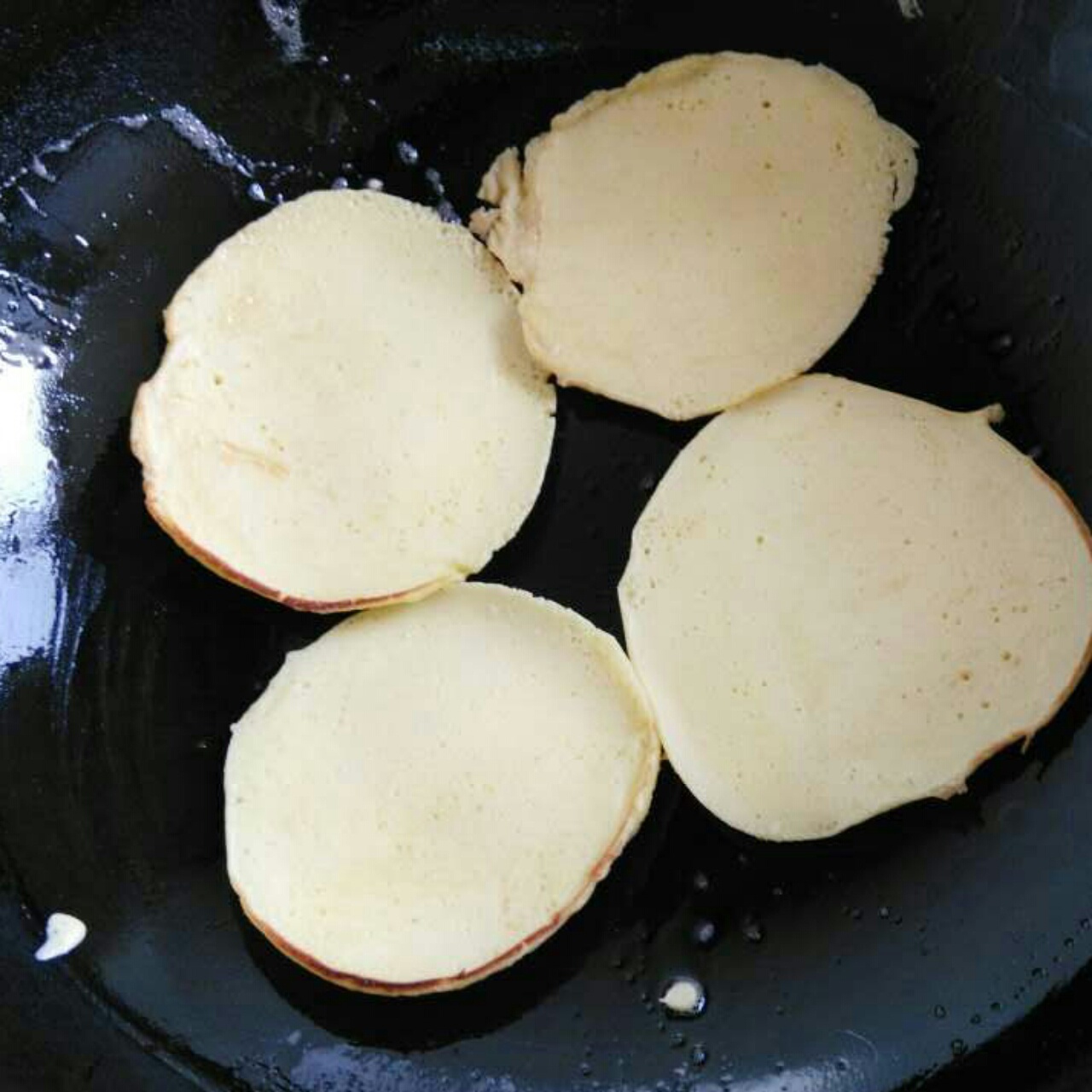 奶香软糯玉米饼