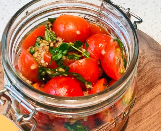 开胃又百搭的油醋番茄| 低碳+无麸质饮食的做法