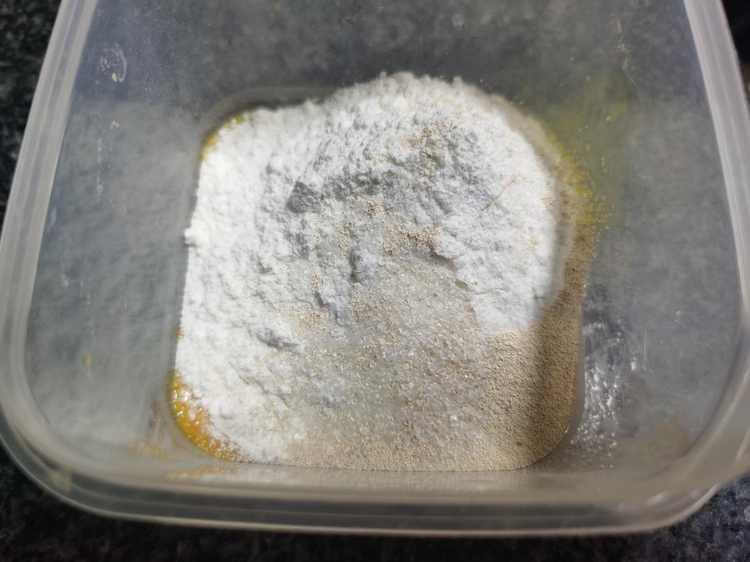 纯奶手撕吐司的做法 步骤1