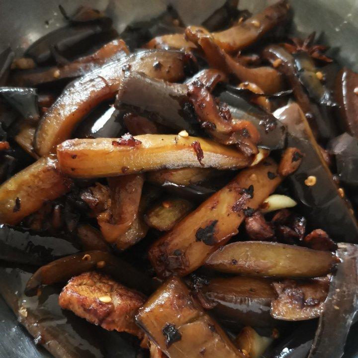 老丁的私房菜-油焖茄子