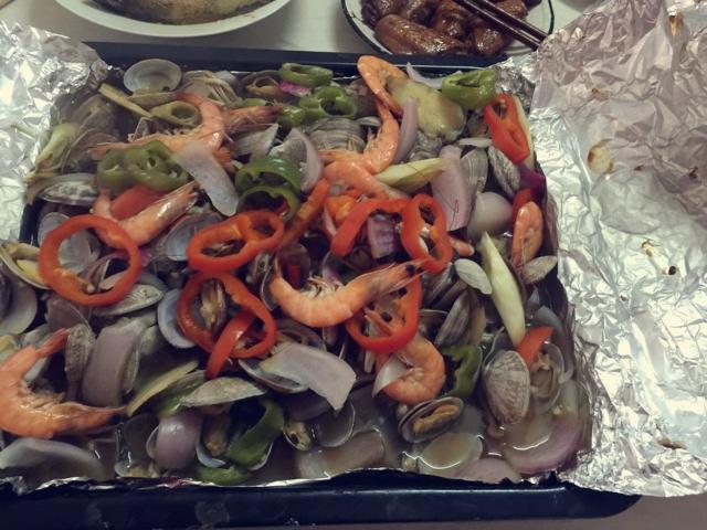 烤箱版花甲（说出来都是口水）的做法