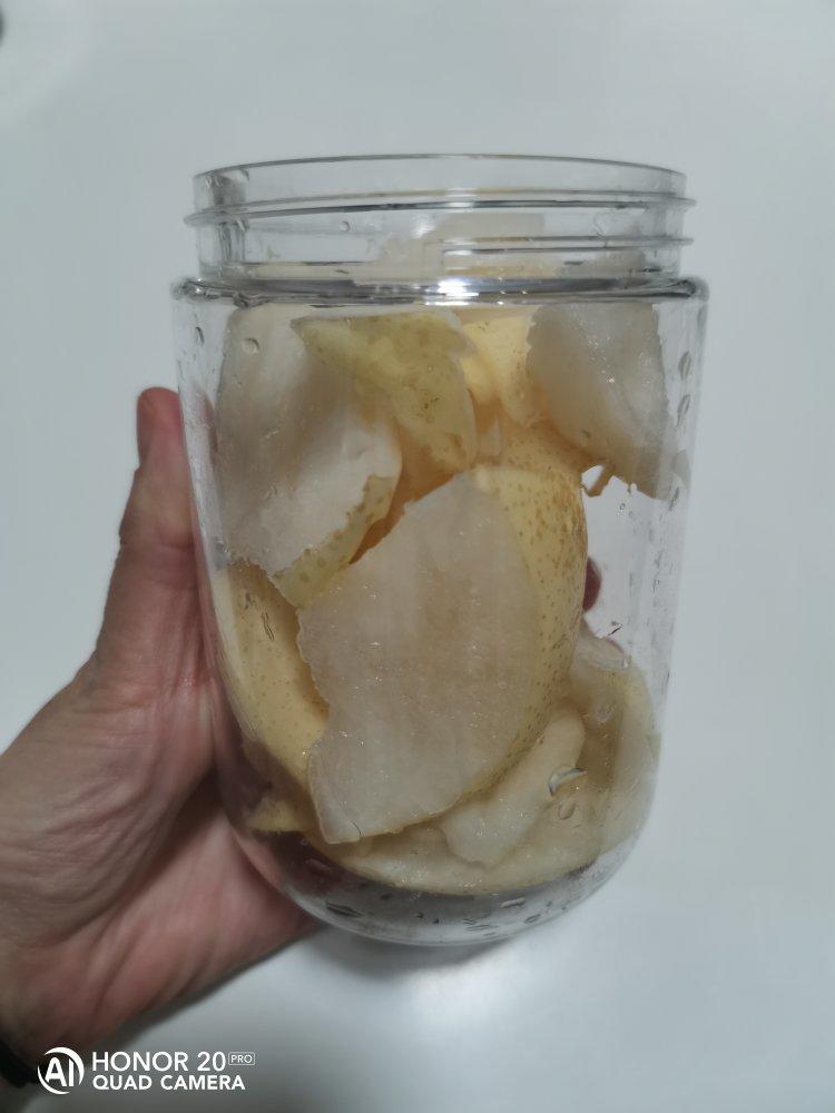 鲜榨梨汁