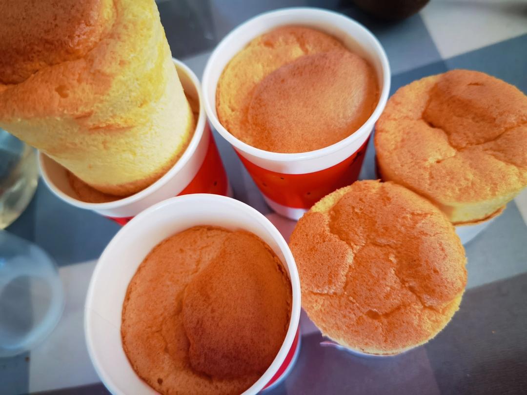 纸杯蛋糕 8寸戚风蛋糕的量