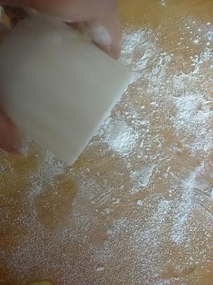 广式月饼——咸蛋黄豆沙月饼（新手版）的做法 步骤19