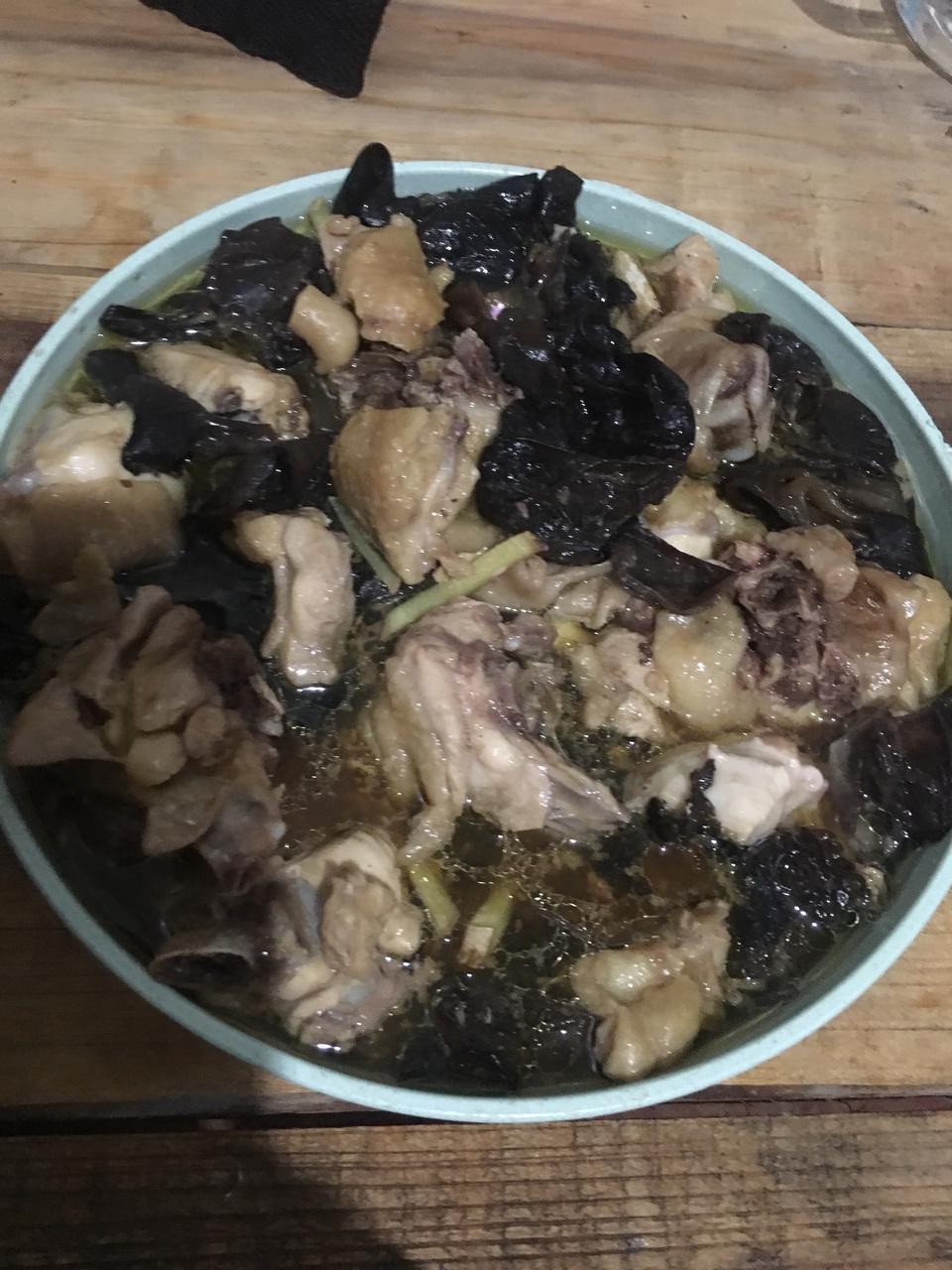 木耳蒸鸡腿
