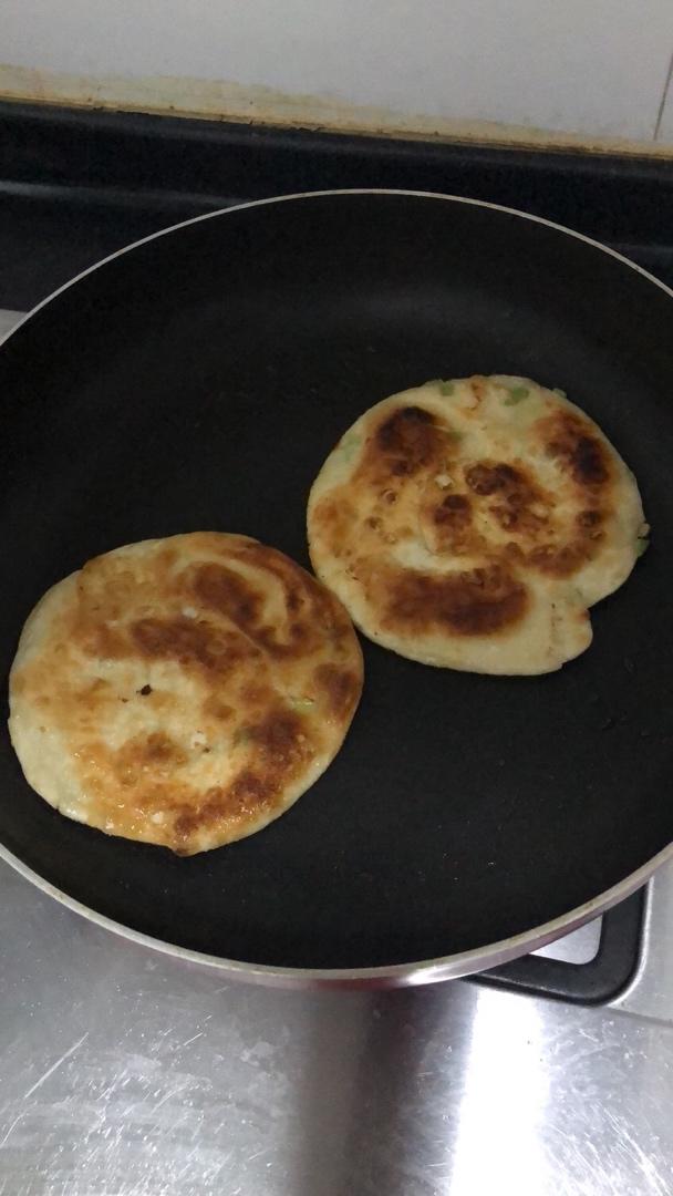 家常葱油饼