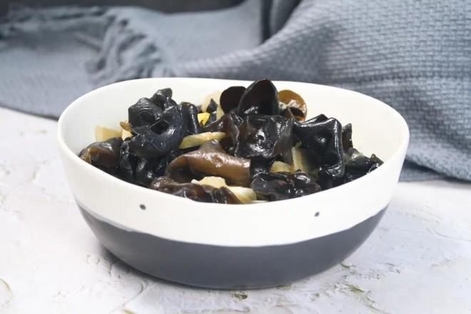 葱香木耳-爱如斯IZEROS的做法