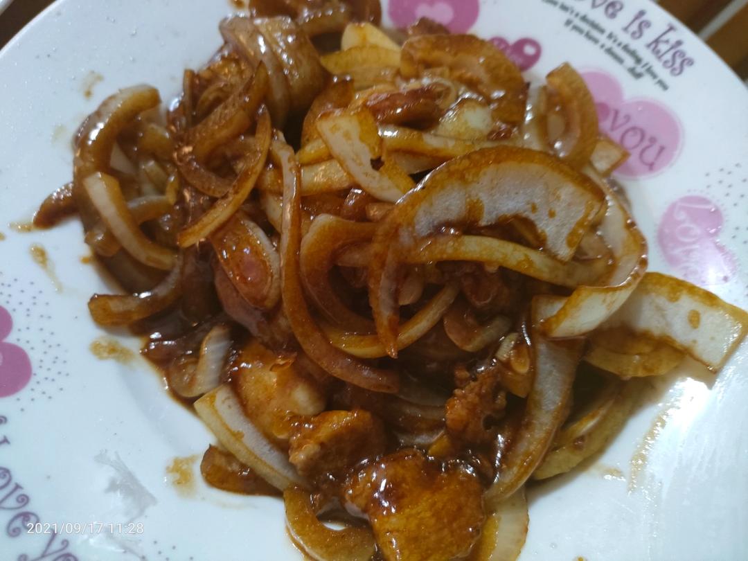 洋葱炒肉