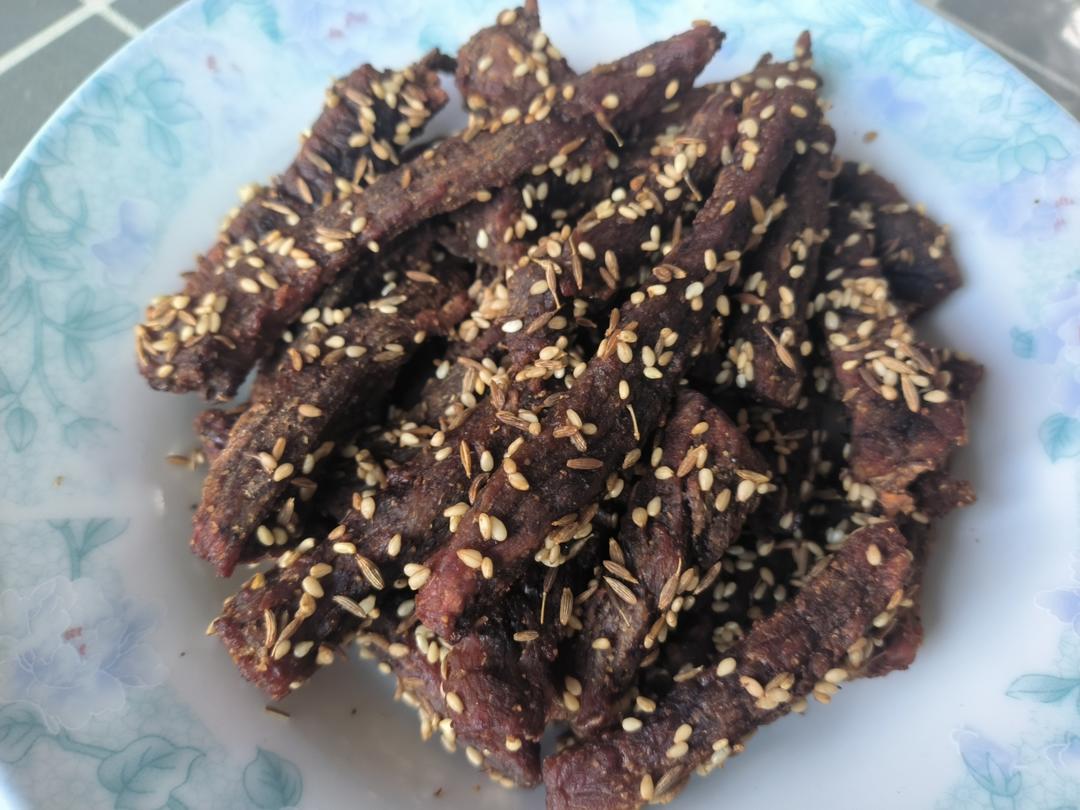 自制牛肉干（贼好吃还简单）