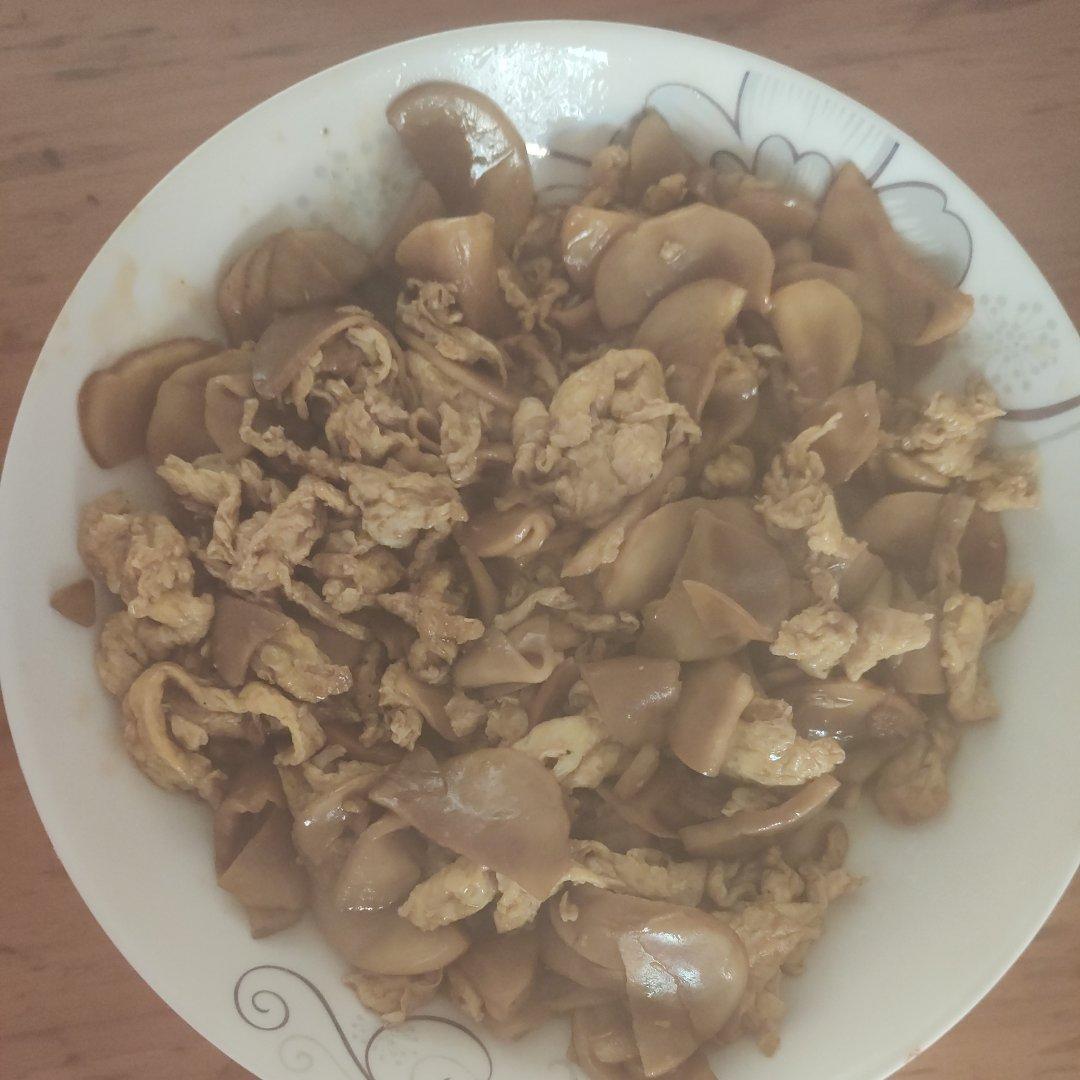 杏鲍菇炒鸡蛋