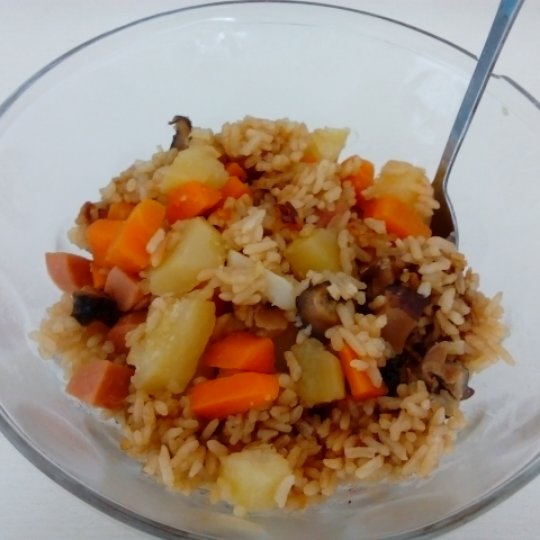土豆焖饭（电饭锅版）