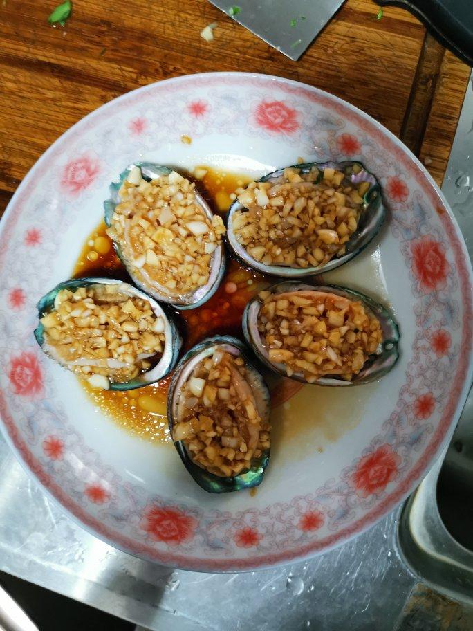 百吃不厌清蒸鲍鱼