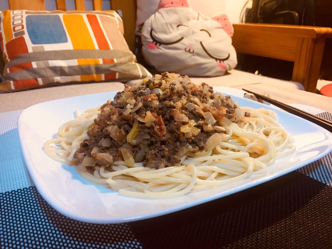 （完胜必胜客的）番茄肉酱意大利面～