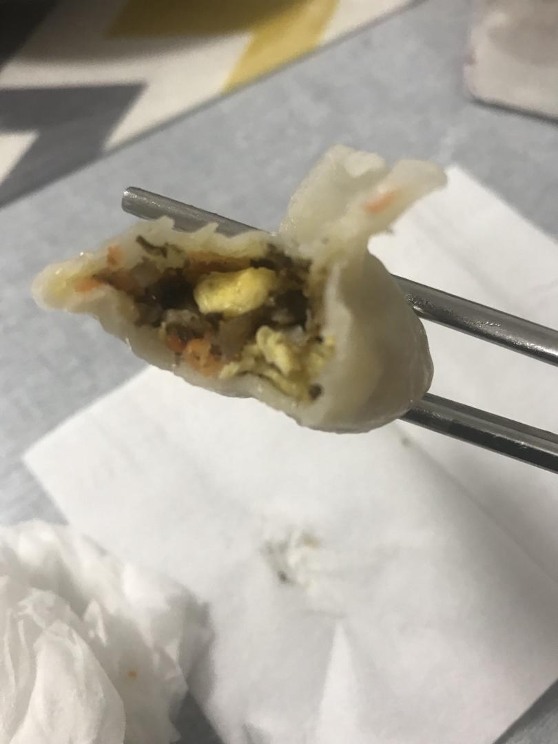 胡萝卜鸡蛋香菇木耳素馅饺子