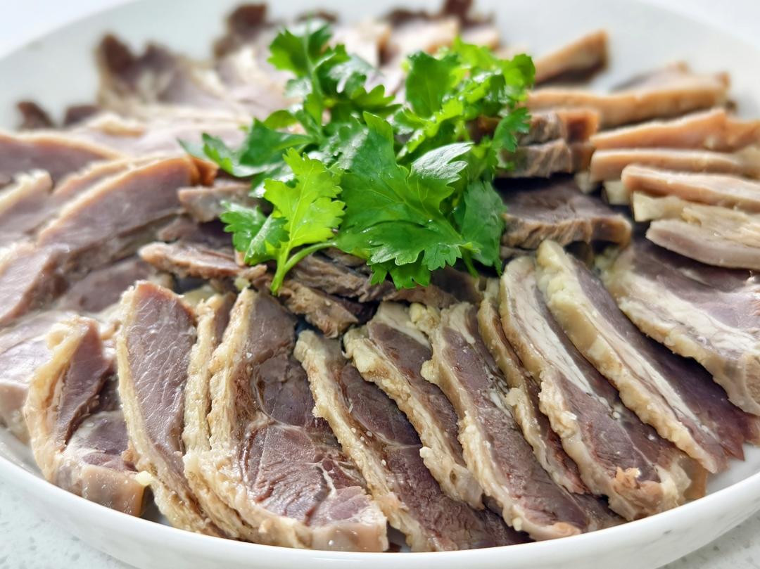 盐水牛肉