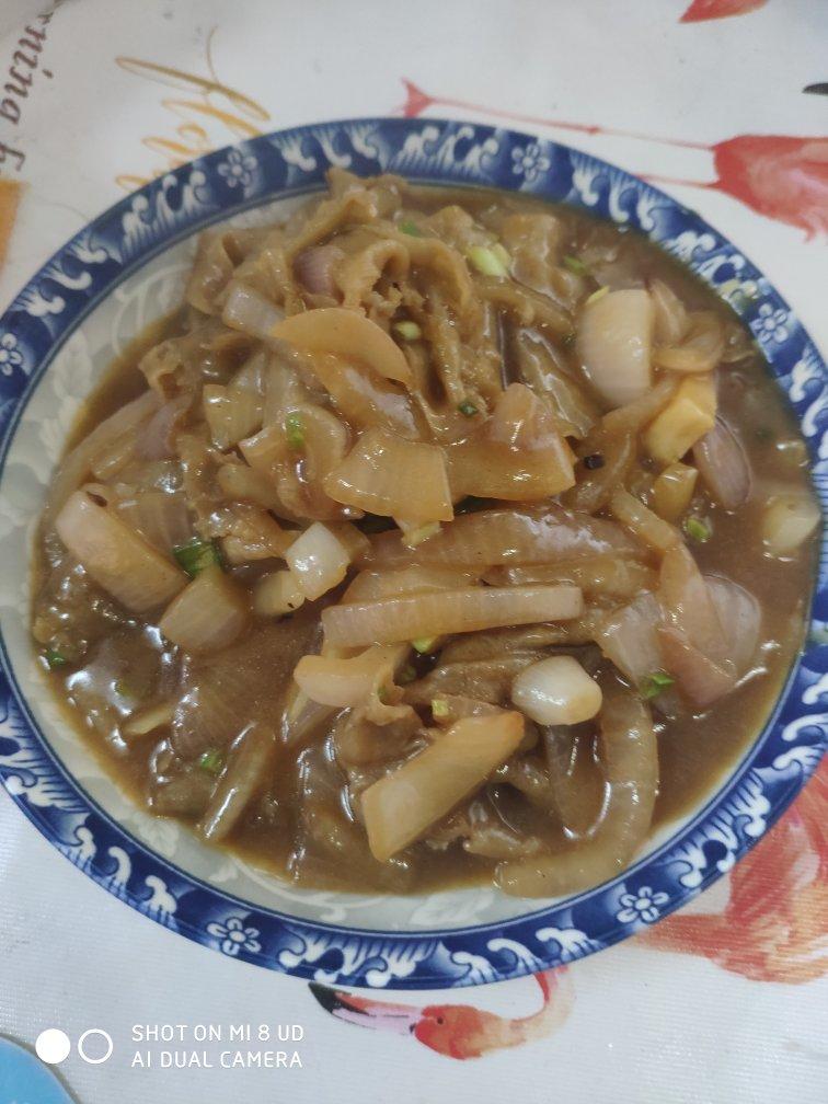 好吃到舔盘的秘制洋葱炒肥牛卷！拌饭巨香