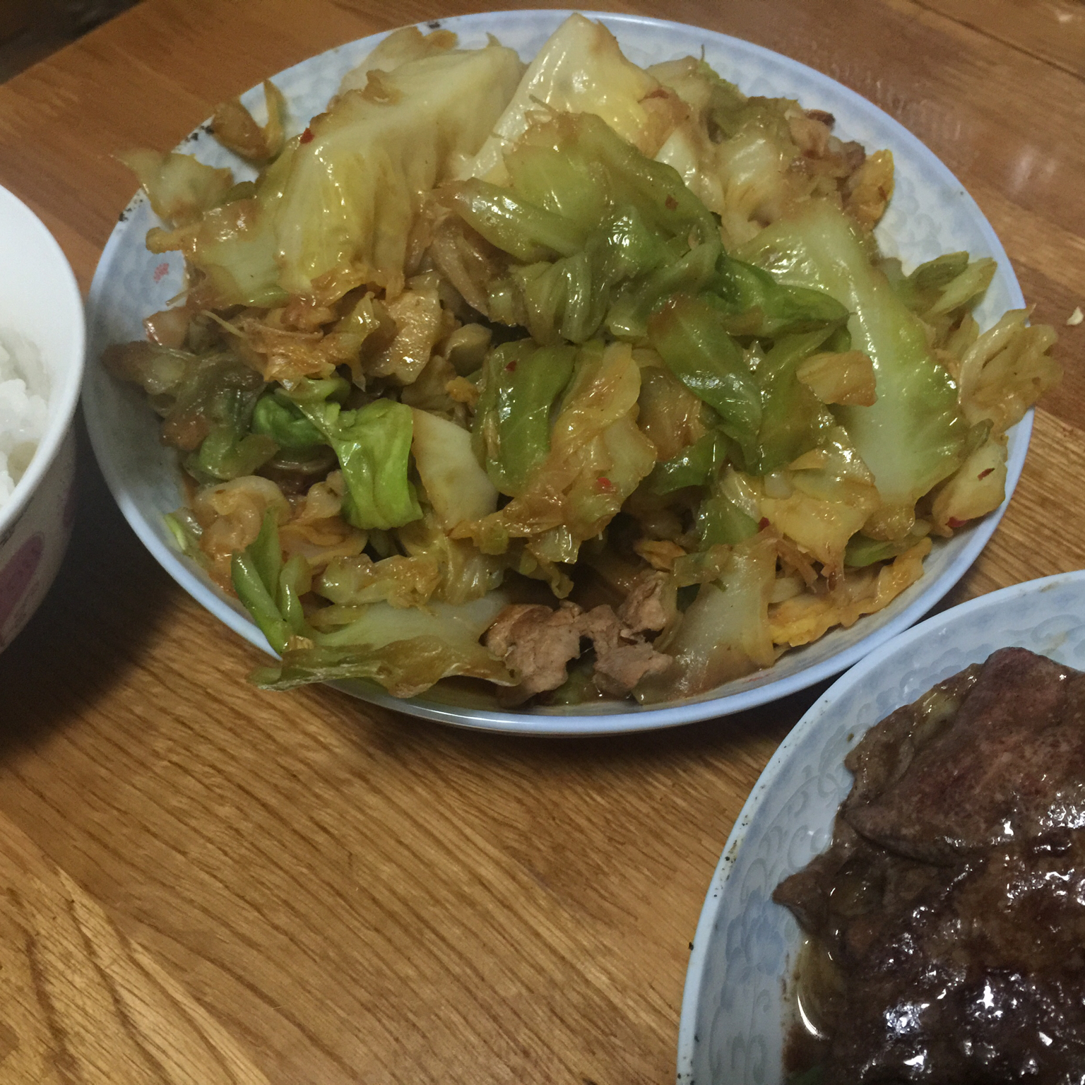 阿婆手撕包菜