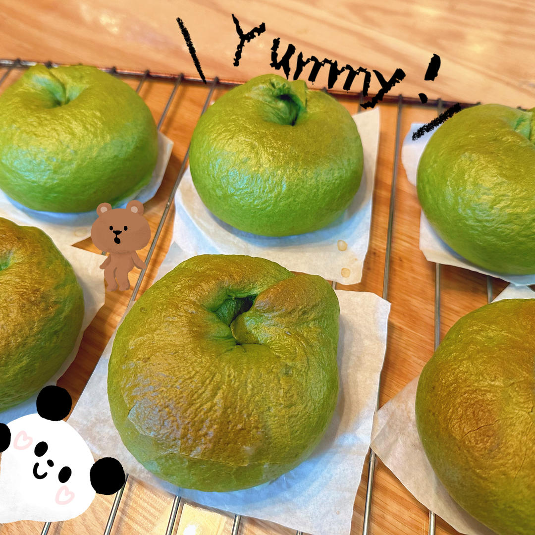 双重抹茶奶酥贝果