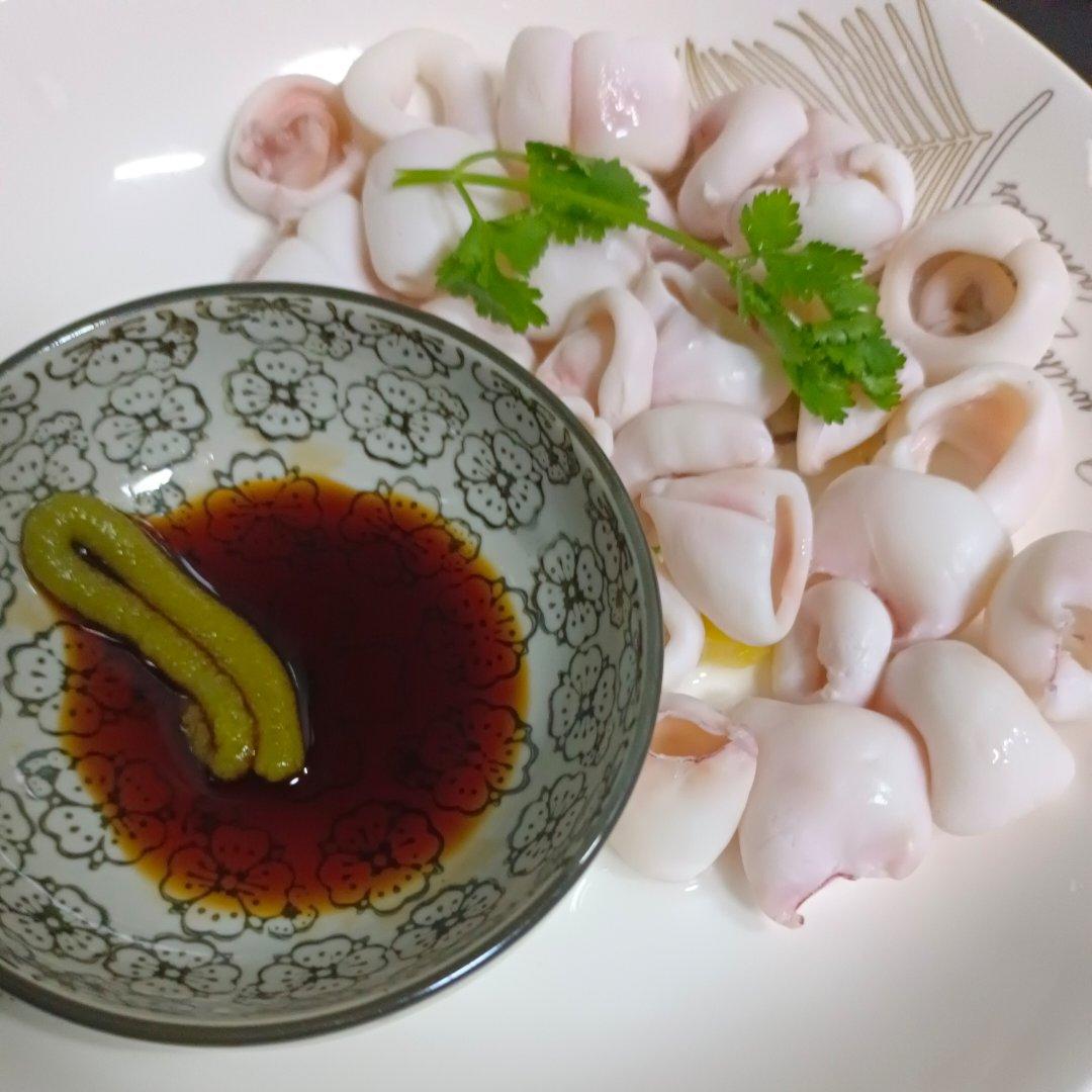 白灼鱿鱼圈