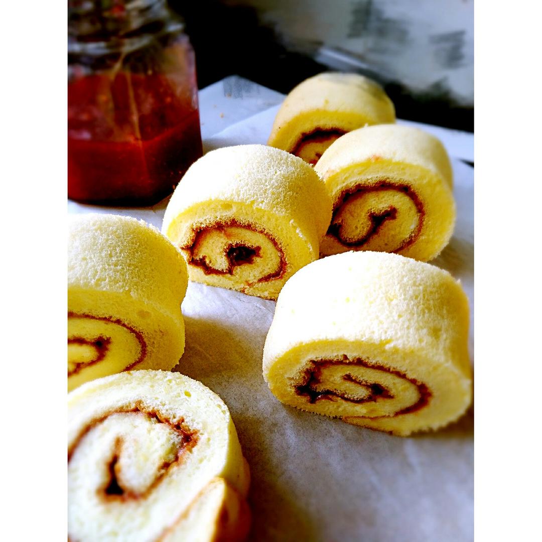 爱丽丝烘焙做的烫面蛋糕卷