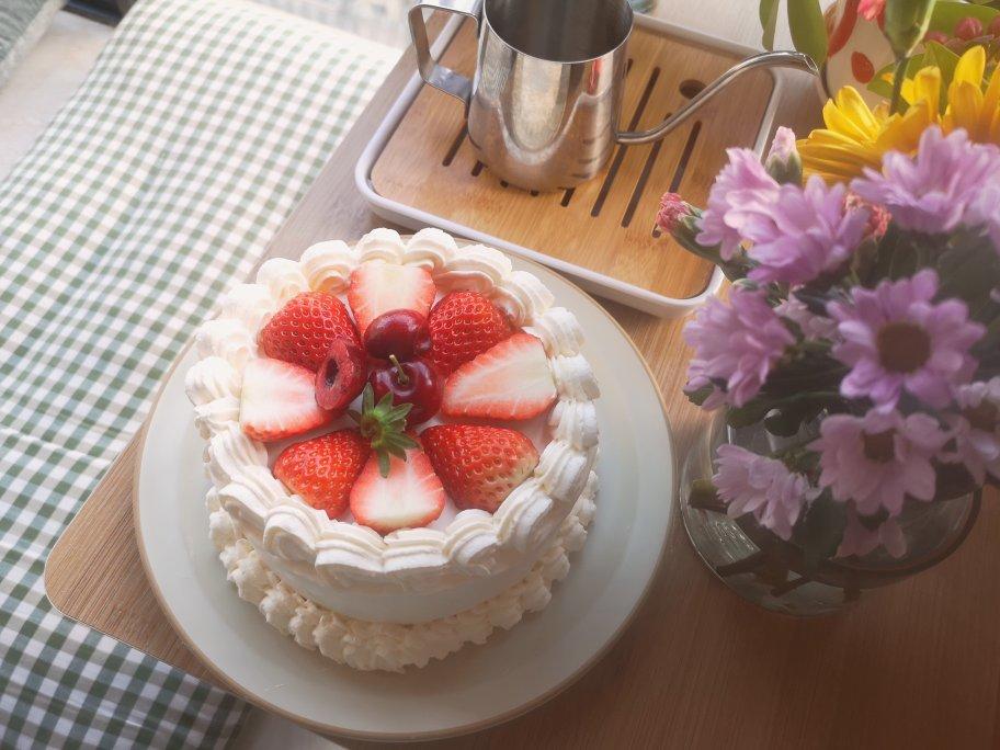 蛋糕抹面技巧（附淡奶油打发小贴士）