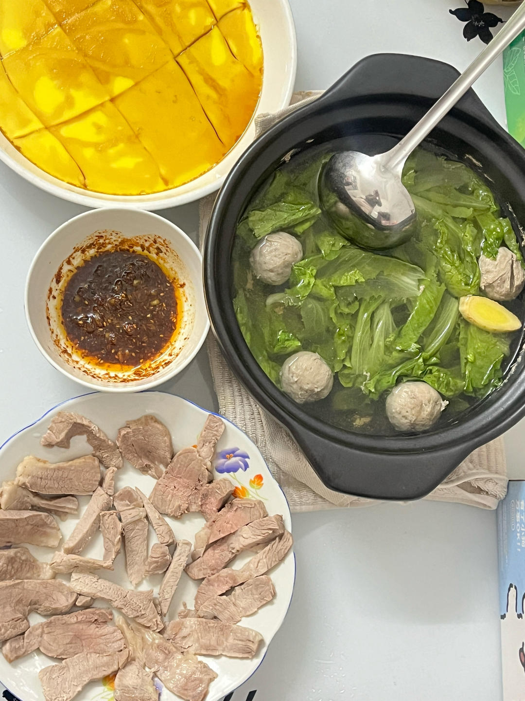 午餐•2025年12月14日