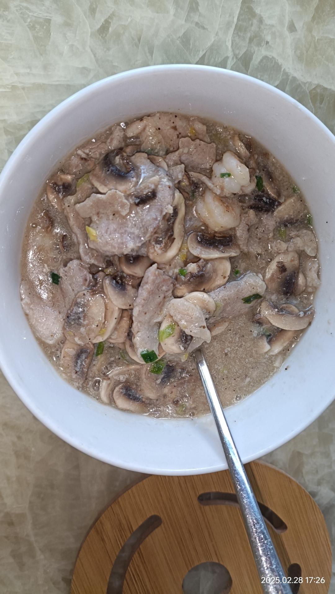 家常菜：鲜掉眉毛的炒三鲜（嫩滑肉片的浆制方法）