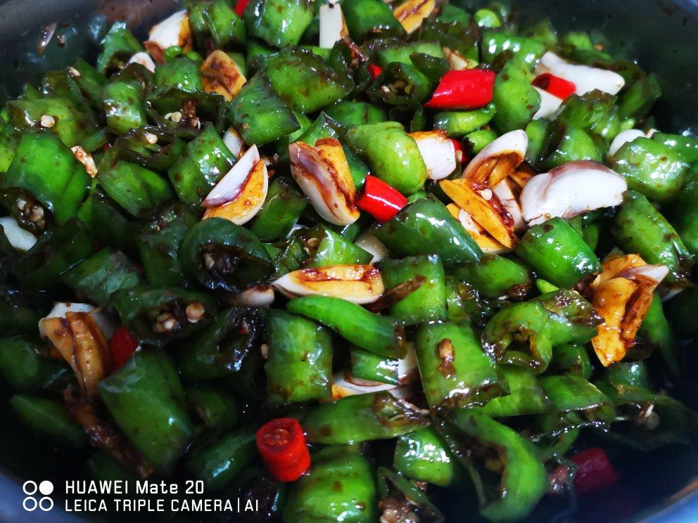 佐餐：腌辣椒（不是很辣的版本）