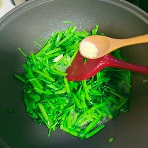 蒜香空心菜❗️5分钟快手菜的做法 步骤4