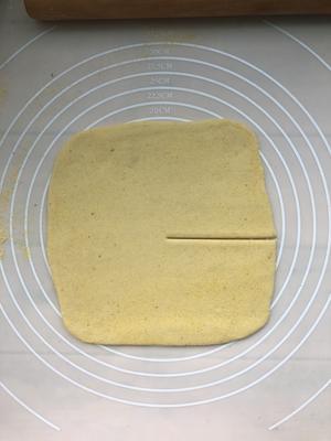 （简易无油减脂健身）
脆香玉米豆沙薄饼的做法 步骤6