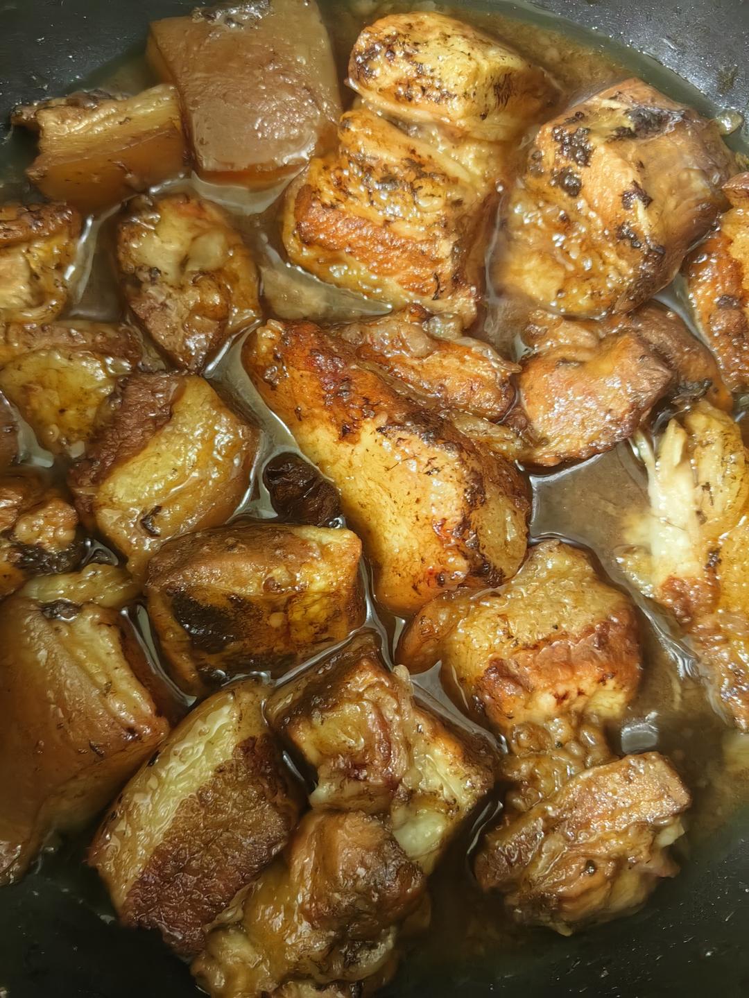 不炒糖色古朴东坡肉