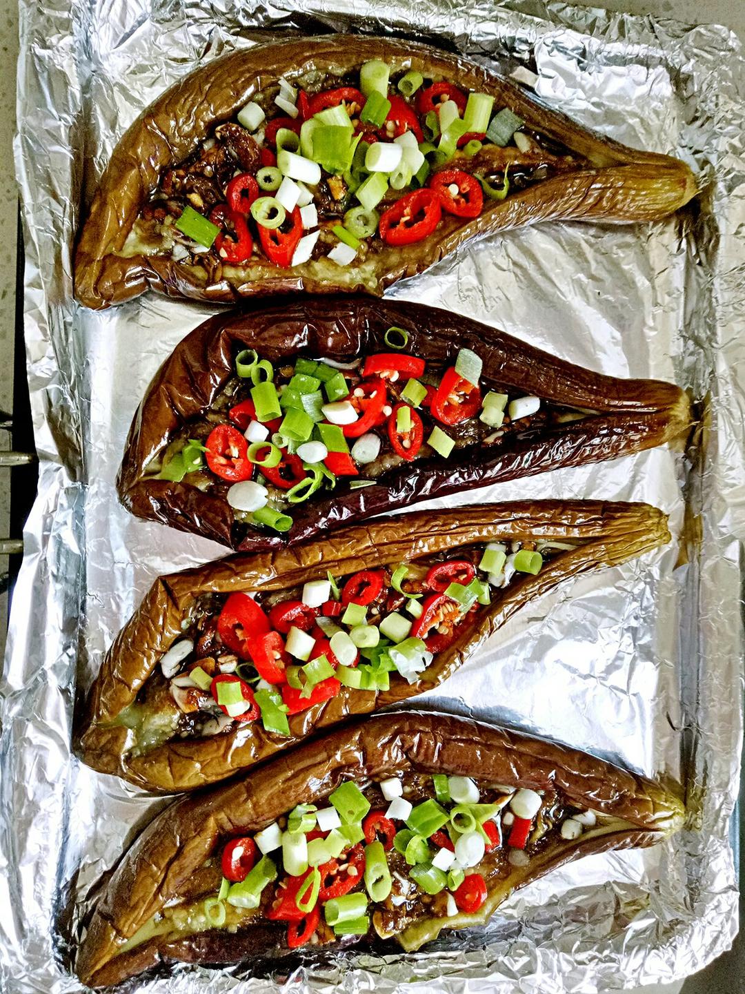 CC招牌菜销魂烤茄子，百吃不厌！