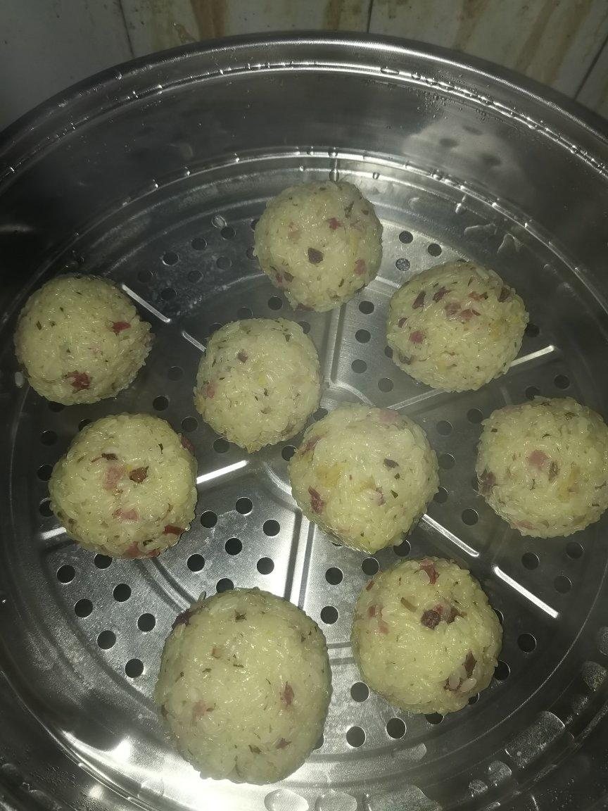 重庆腊肉糯米圆子