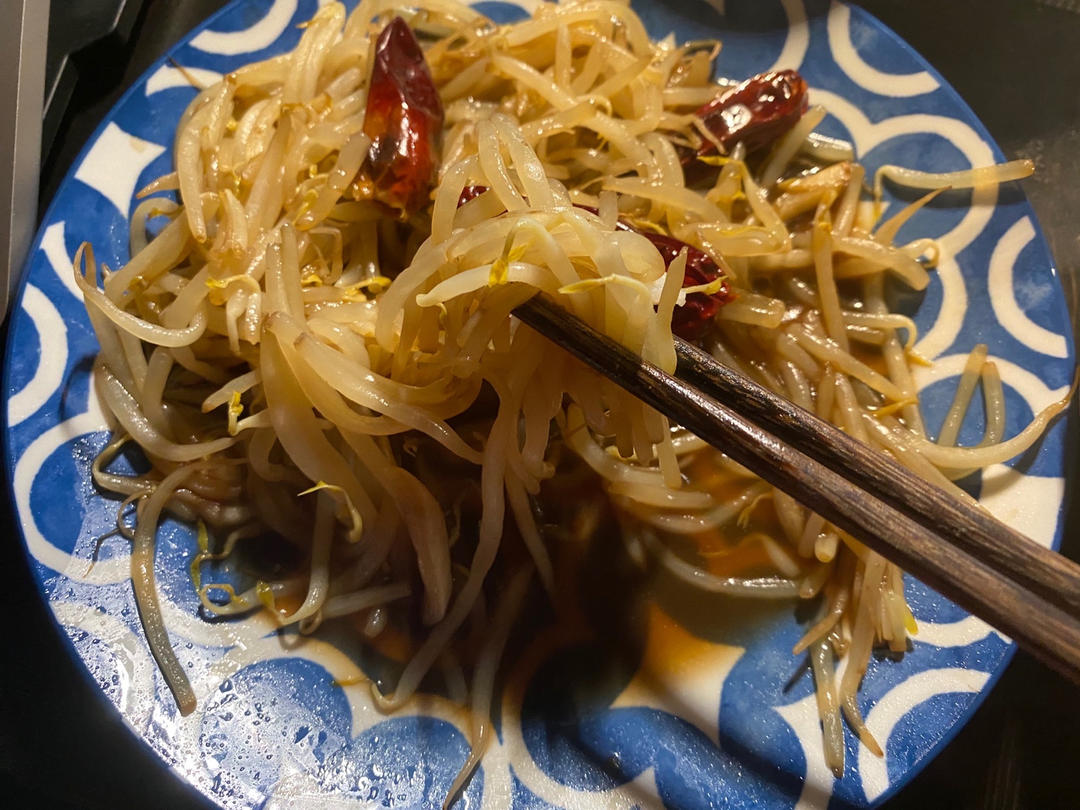 爆炒绿豆芽