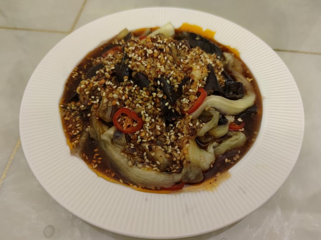 夏天必备可口菜-凉拌茄子🍆