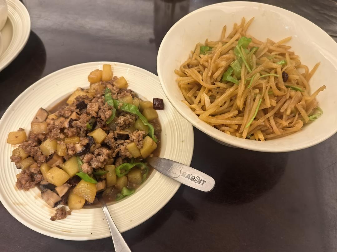 ㊙️香菇土豆肉沫拌饭❗️比外卖还好吃