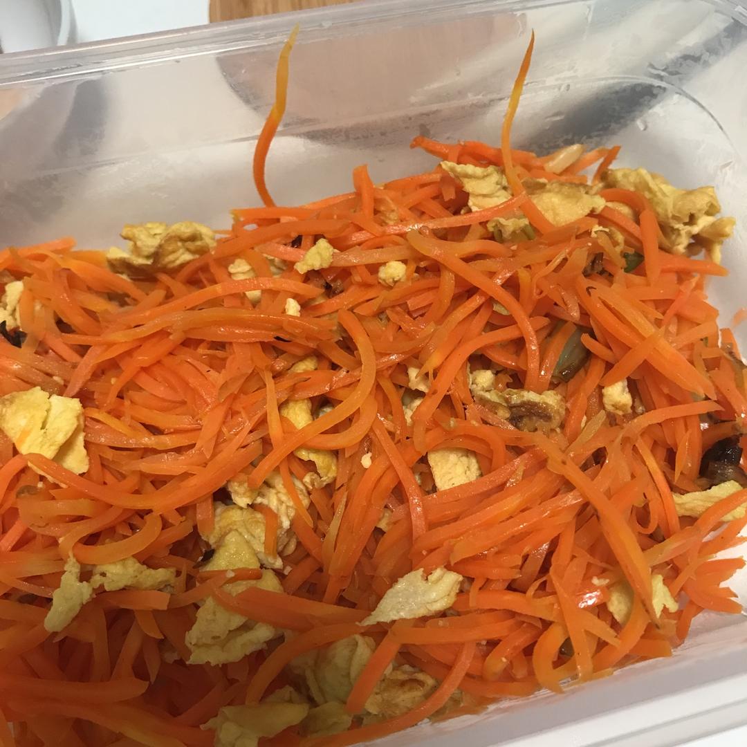 胡萝卜炒鸡蛋