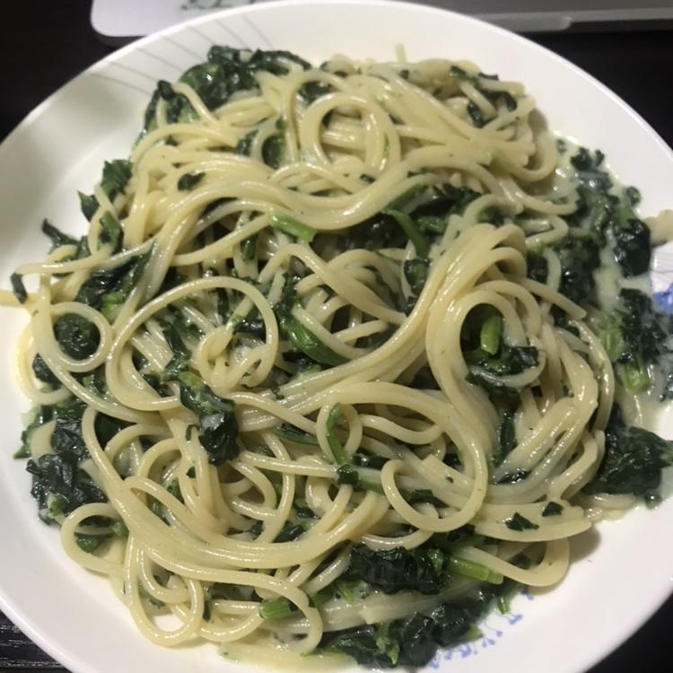 菠菜意面