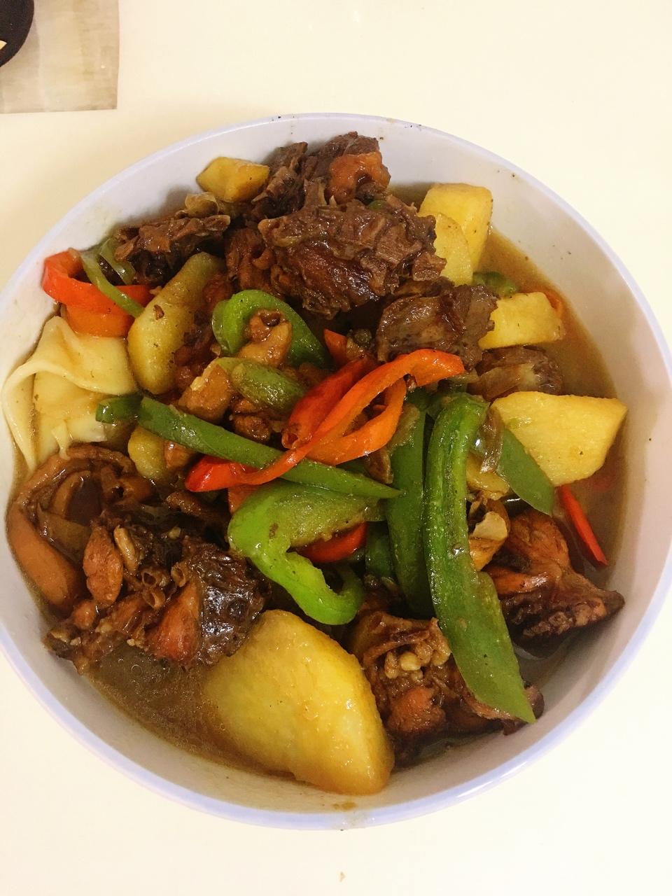 正宗新疆大盘鸡+裤带面