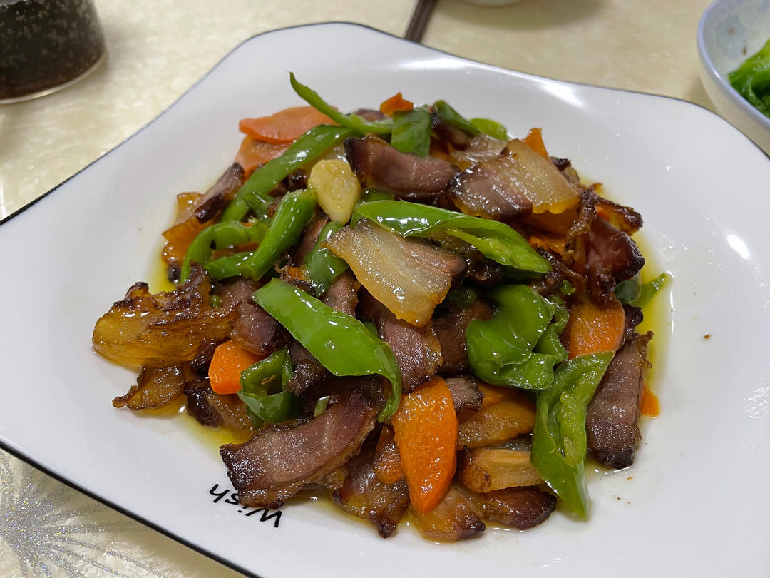 家常炒腊肉