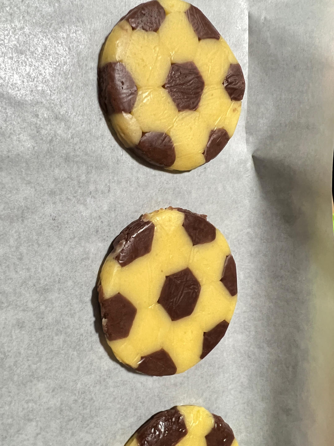 ⚽世界杯足球造型曲奇。免模具，巨简单！