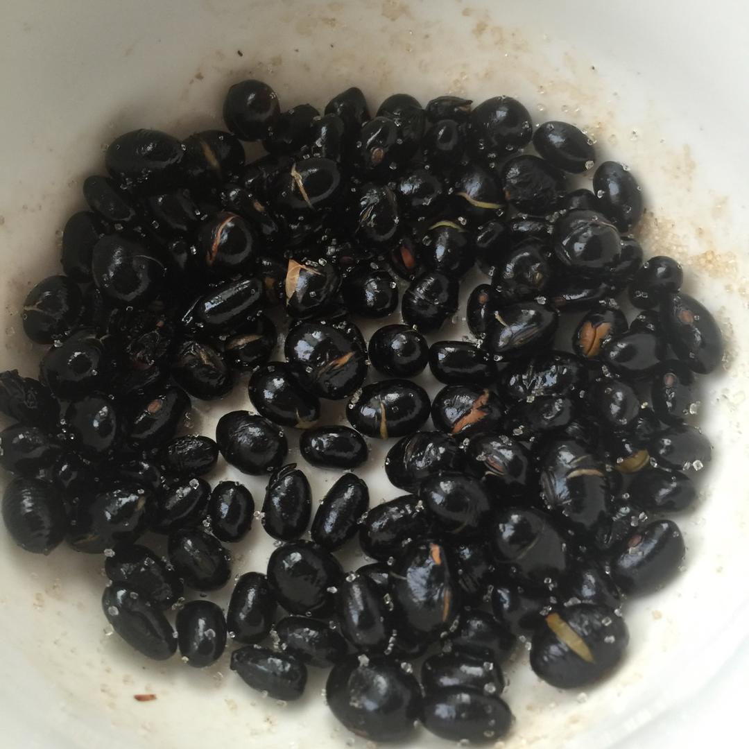 炒黑豆零食（调经备孕）